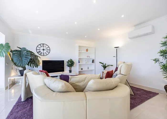 Infinity Penthouse アパート *