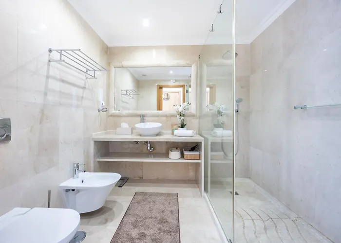 アパート Infinity Penthouse ラゴス